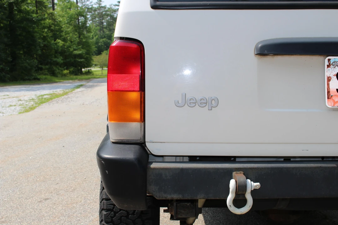 2000 Jeep XJ Cherokee - Image 21 of 31