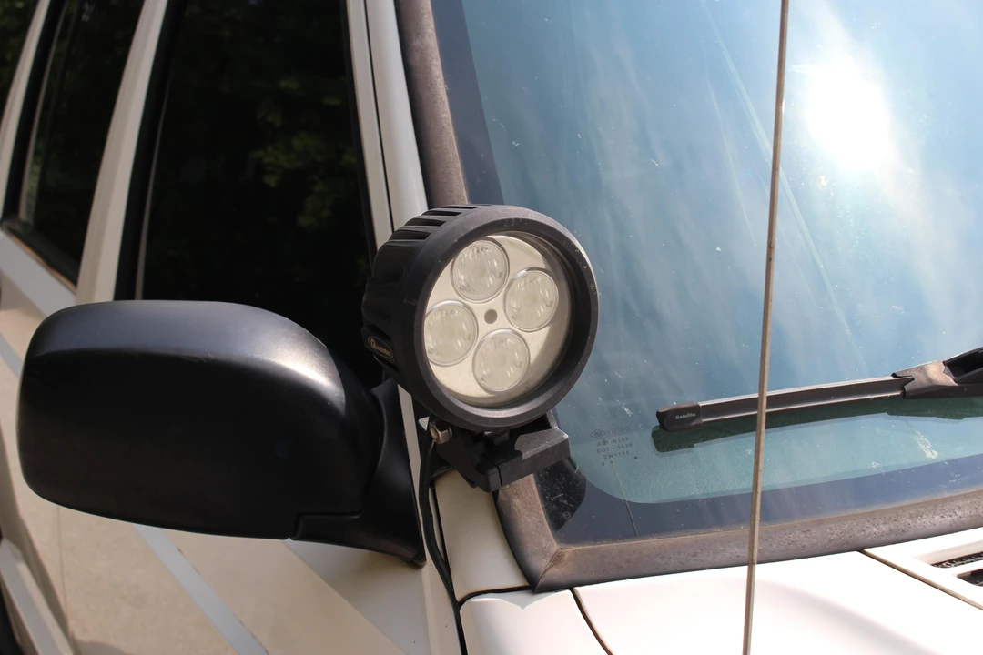 2000 Jeep XJ Cherokee - Image 14 of 31