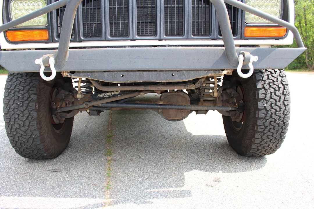 2000 Jeep XJ Cherokee - Image 16 of 31