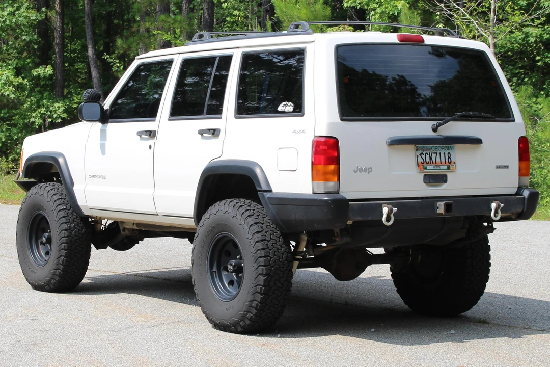 2000 Jeep XJ Cherokee - Image 4 of 31