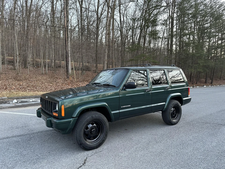 2000 Jeep XJ Cherokee - Image 28 of 31