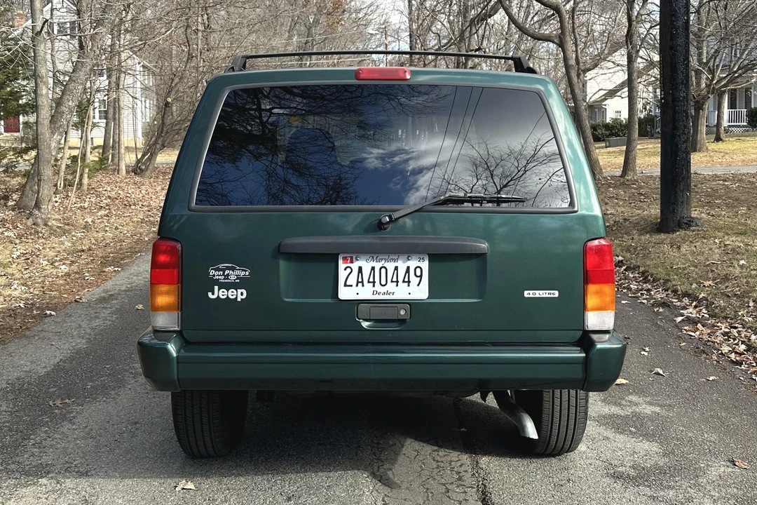2000 Jeep XJ Cherokee - Image 5 of 31