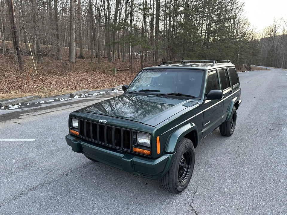 2000 Jeep XJ Cherokee - Image 24 of 31