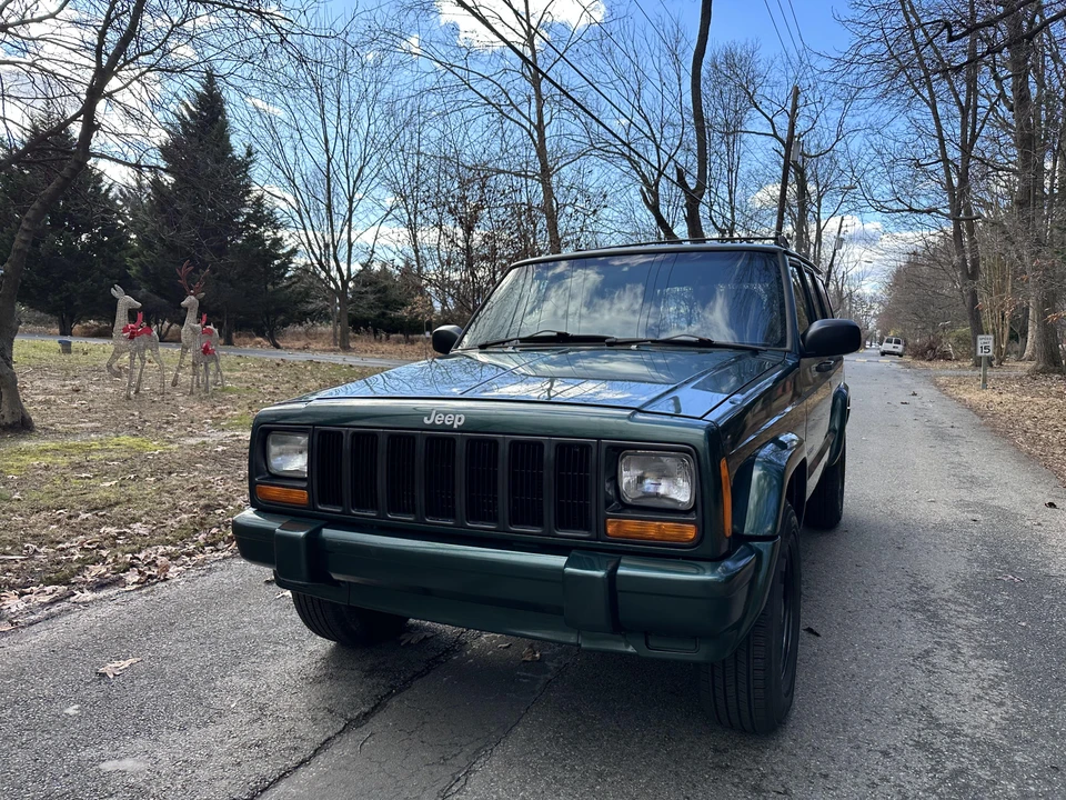 2000 Jeep XJ Cherokee - Image 6 of 31