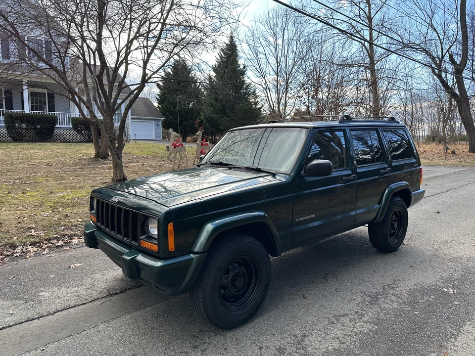2000 Jeep XJ Cherokee - Image 8 of 31