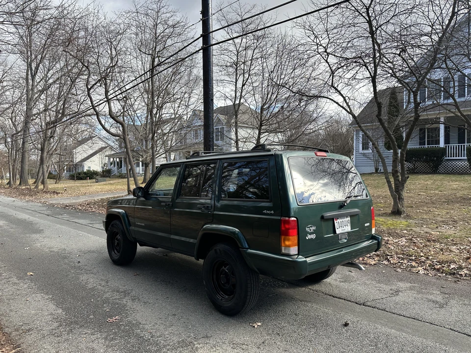 2000 Jeep XJ Cherokee - Image 12 of 31