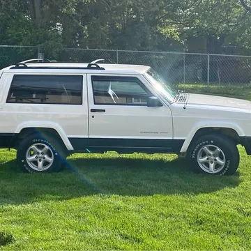 2000 Jeep Cherokee SE