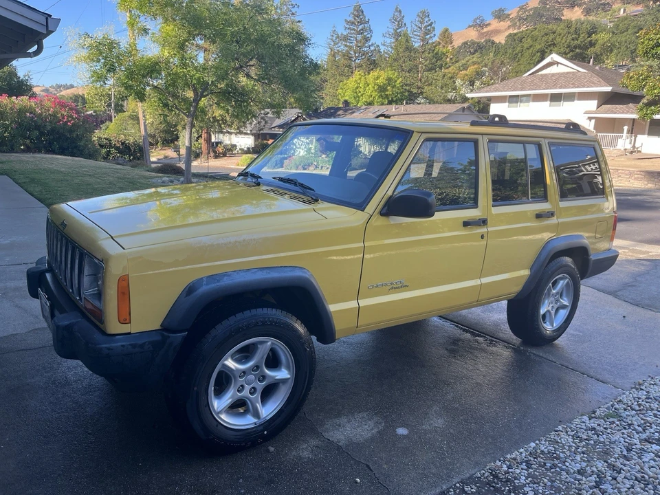 2000 Jeep XJ Cherokee - Image 14 of 23