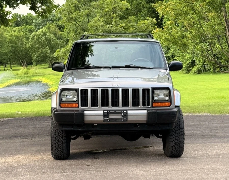 2000 Jeep XJ Cherokee - Image 3 of 23