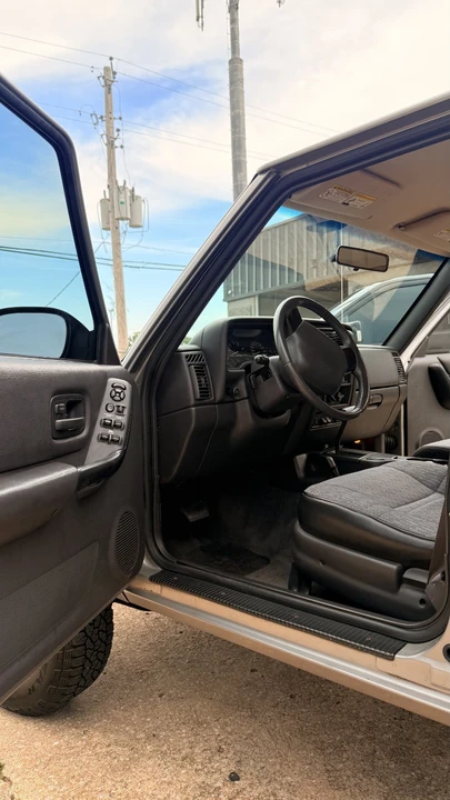 2000 Jeep XJ Cherokee - Image 19 of 23