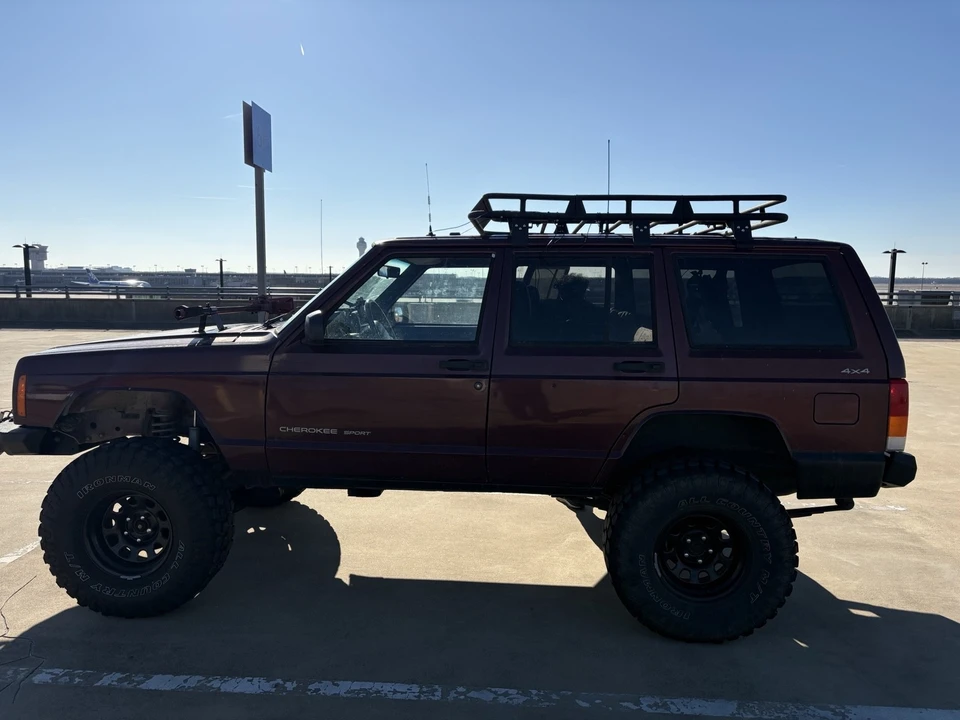 2000 Jeep Cherokee - Image 5 of 10