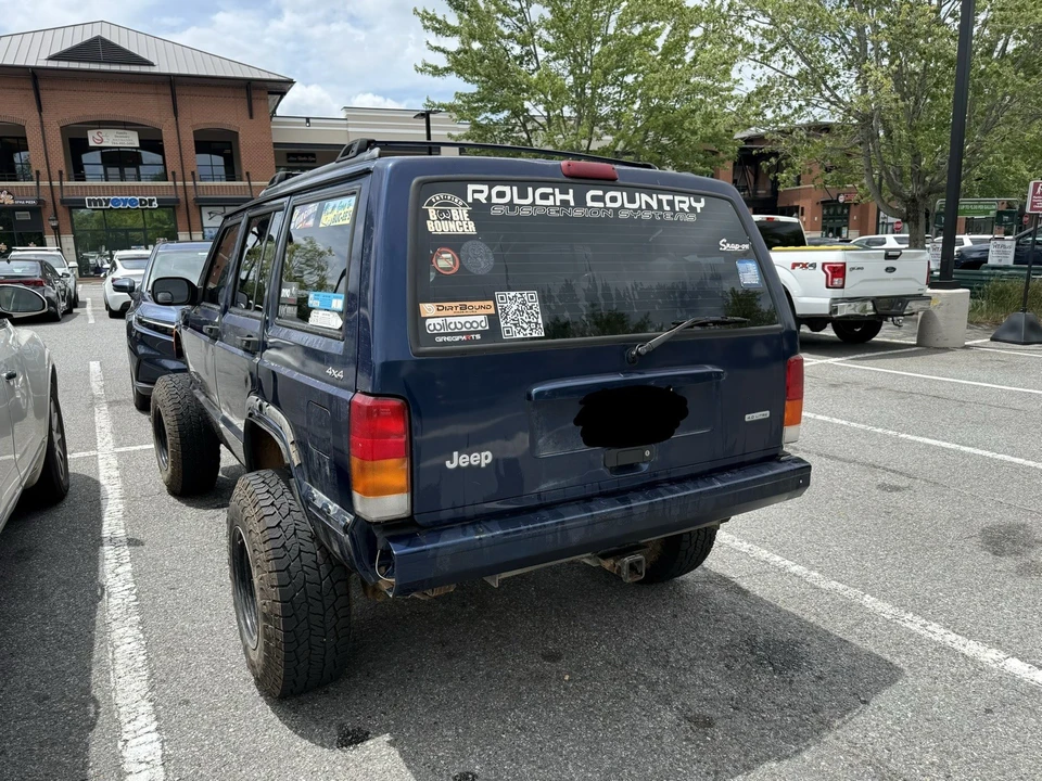 2000 Jeep XJ Cherokee - Image 4 of 23