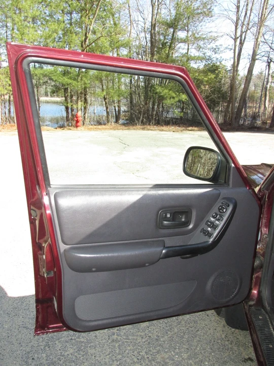 2000 Jeep XJ Cherokee - Image 9 of 21