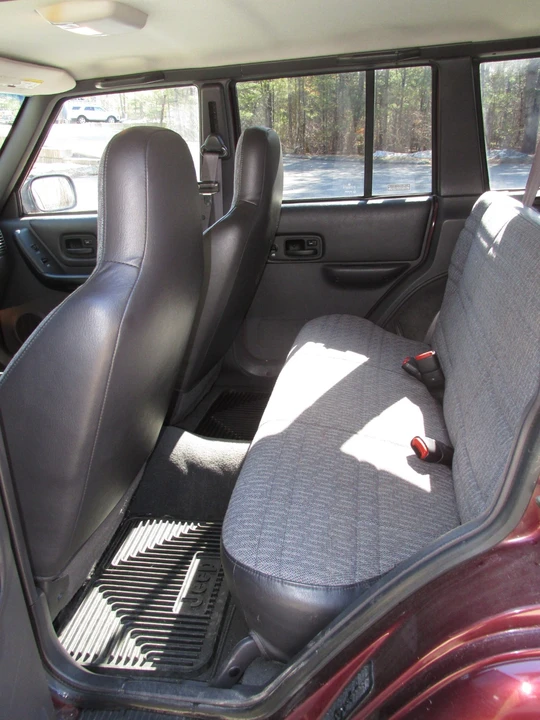 2000 Jeep XJ Cherokee - Image 16 of 21