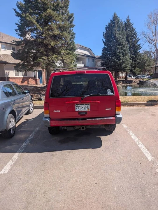 2000 Jeep XJ Cherokee - Image 3 of 4