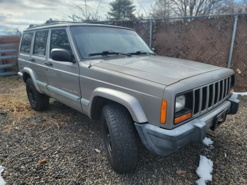 2000 Jeep XJ Cherokee - Image 4 of 17