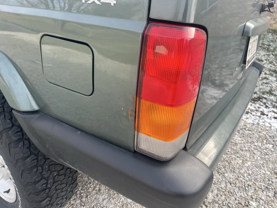 2000 Jeep XJ Cherokee - Image 4 of 7