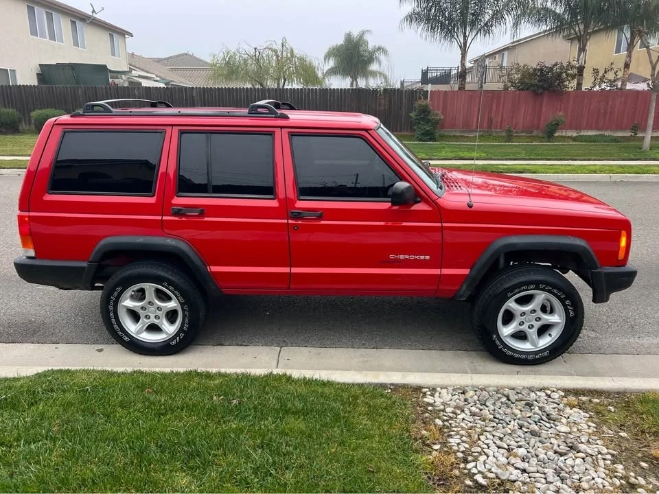 2000 Jeep XJ Cherokee - Image 3 of 13