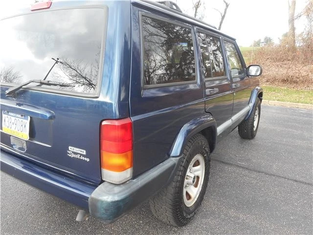 2000 Jeep XJ Cherokee - Image 4 of 12