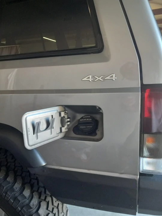 2000 Jeep XJ Cherokee - Image 31 of 31