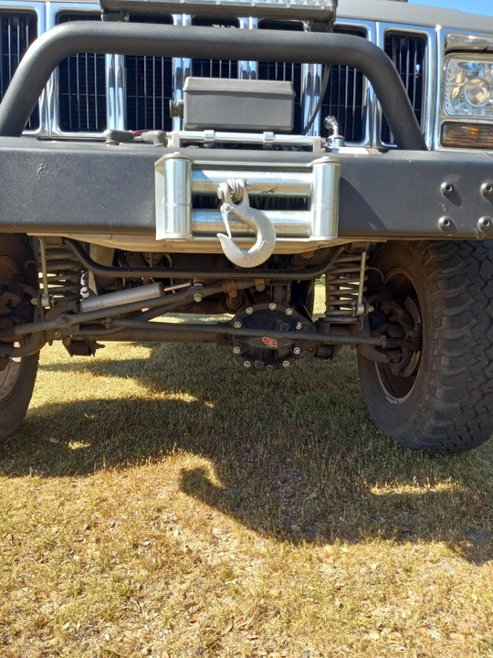 2000 Jeep XJ Cherokee - Image 11 of 31