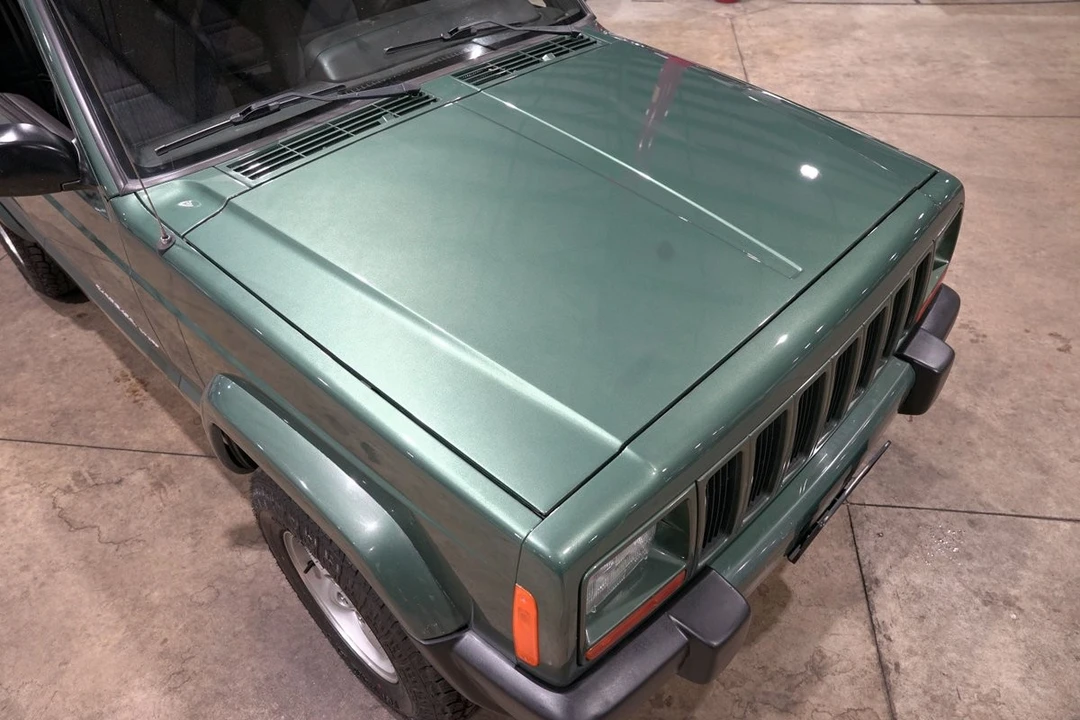 2000 Jeep XJ Cherokee - Image 18 of 31