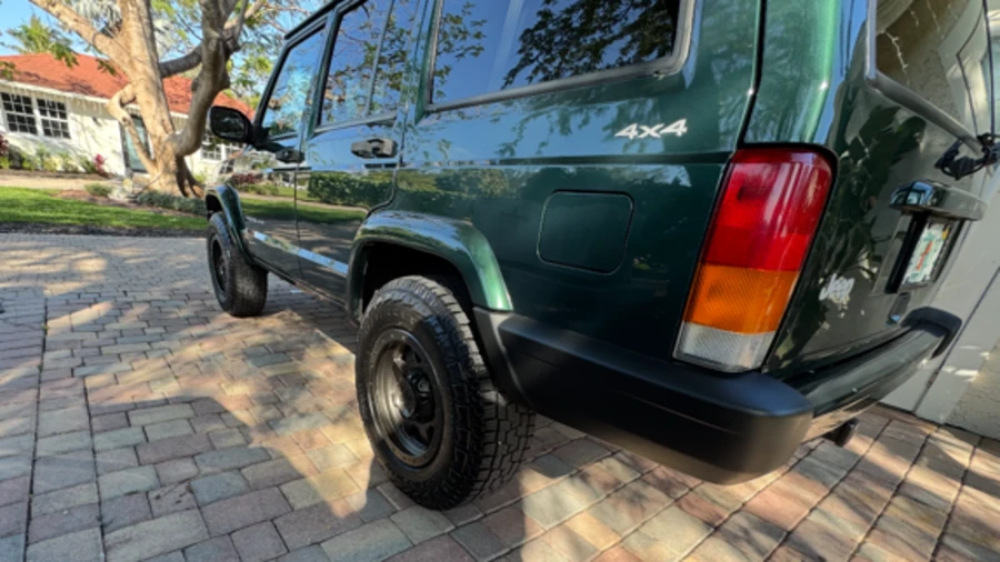 2000 Jeep XJ Cherokee - Image 3 of 8