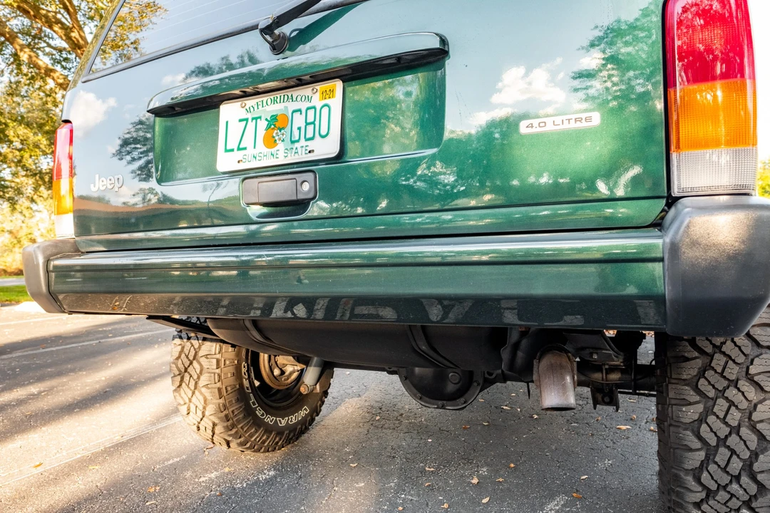 2000 Jeep XJ Cherokee - Image 29 of 31