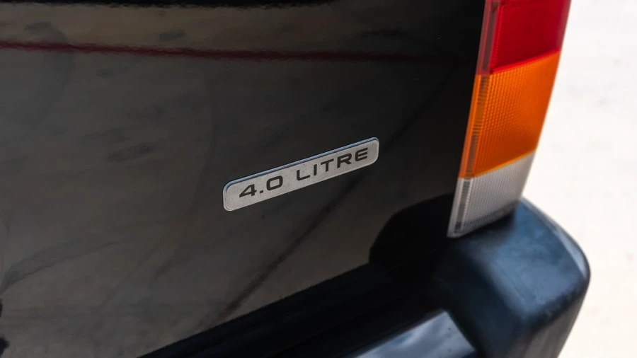 2000 Jeep XJ Cherokee - Image 11 of 12