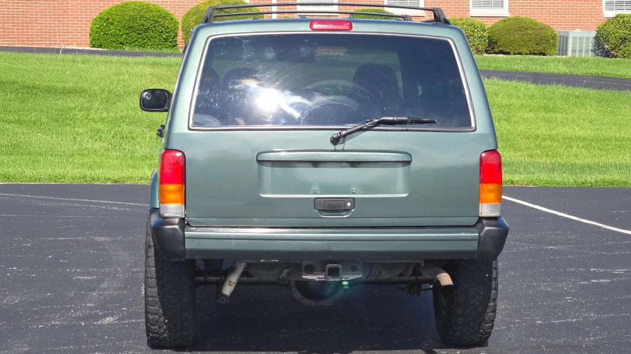 2000 Jeep XJ Cherokee - Image 5 of 8