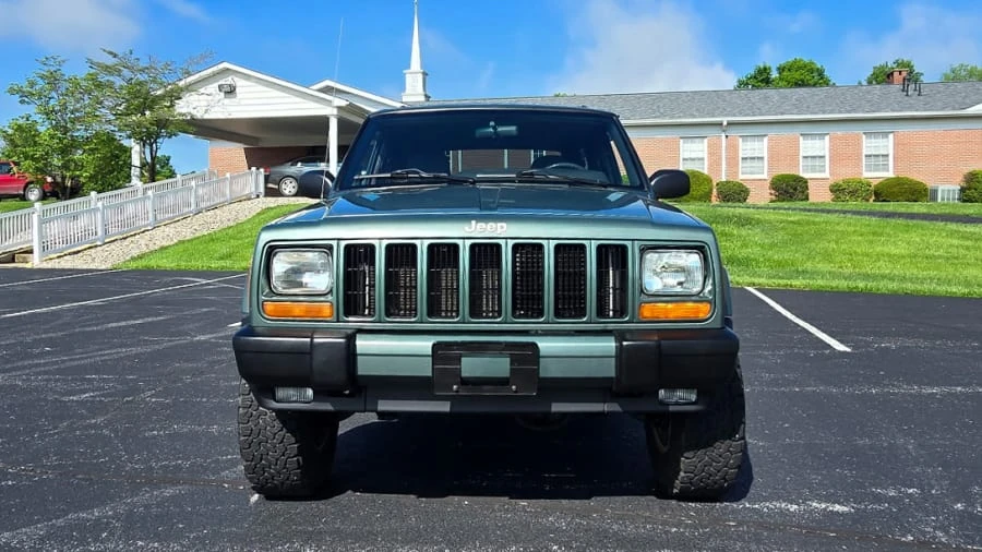 2000 Jeep XJ Cherokee - Image 4 of 8
