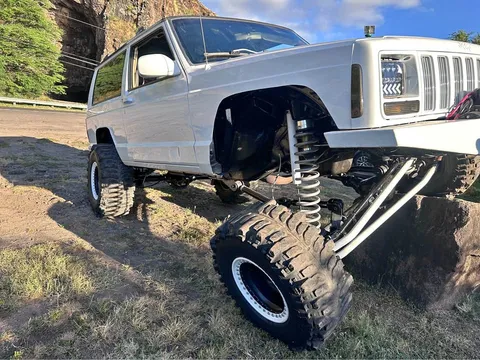 2000 Jeep Cherokee Sport 2D