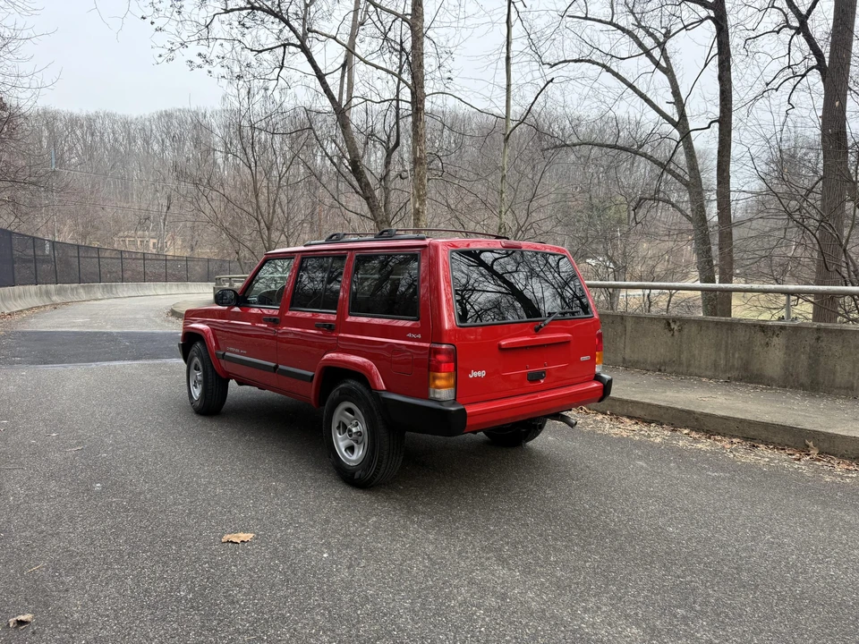 2000 Jeep XJ Cherokee - Image 31 of 31