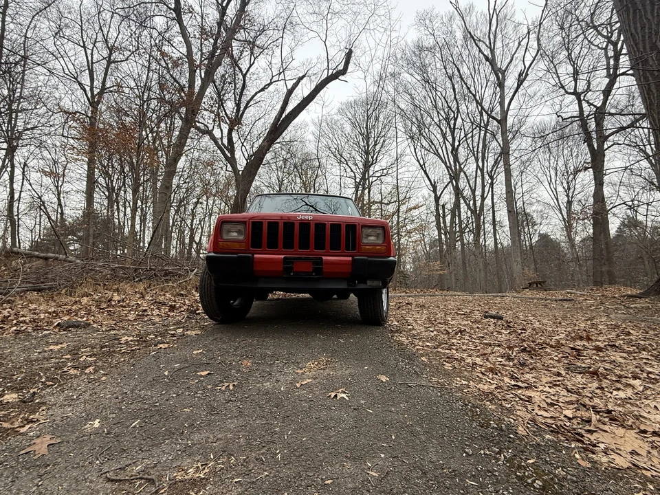 2000 Jeep XJ Cherokee - Image 23 of 31
