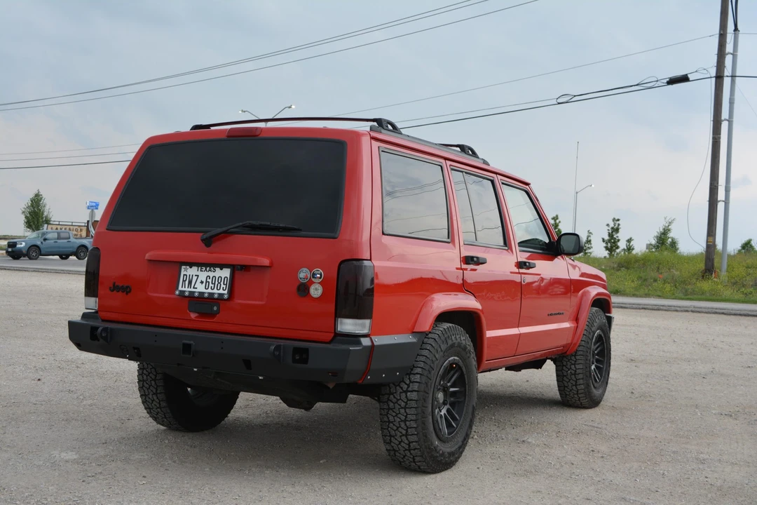 2000 Jeep XJ Cherokee - Image 7 of 31
