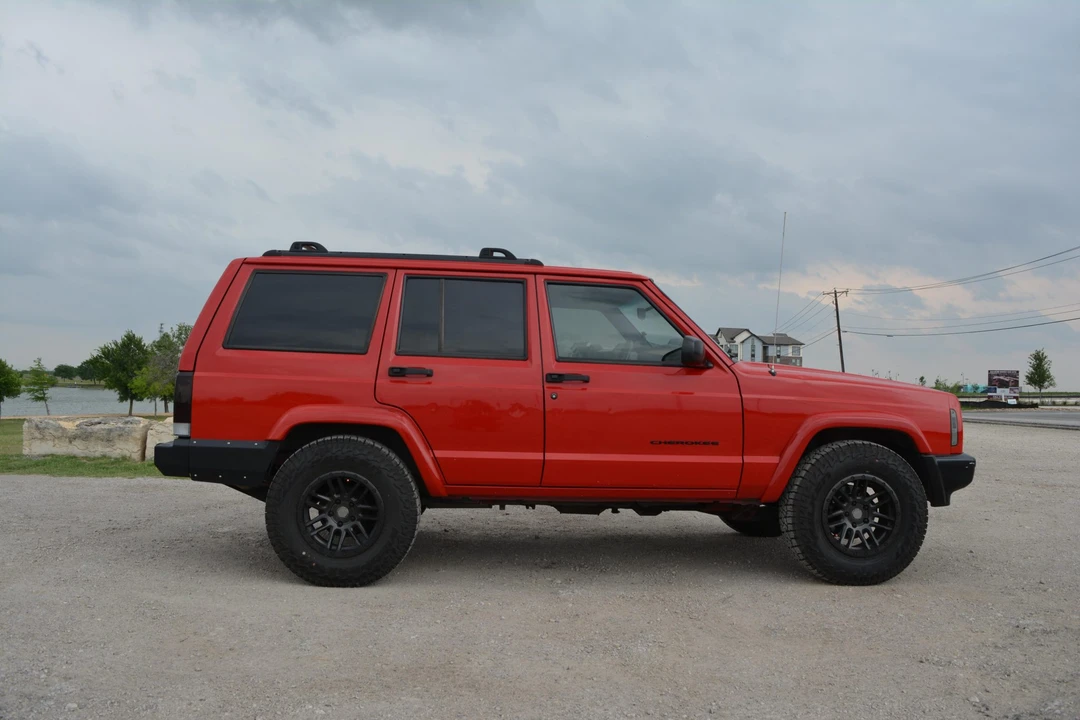 2000 Jeep XJ Cherokee - Image 8 of 31