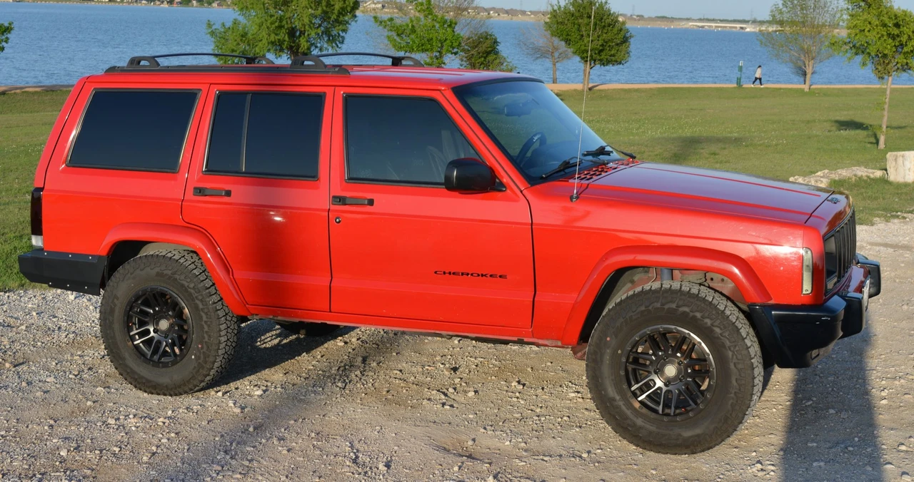 2000 Jeep XJ Cherokee - Image 10 of 31
