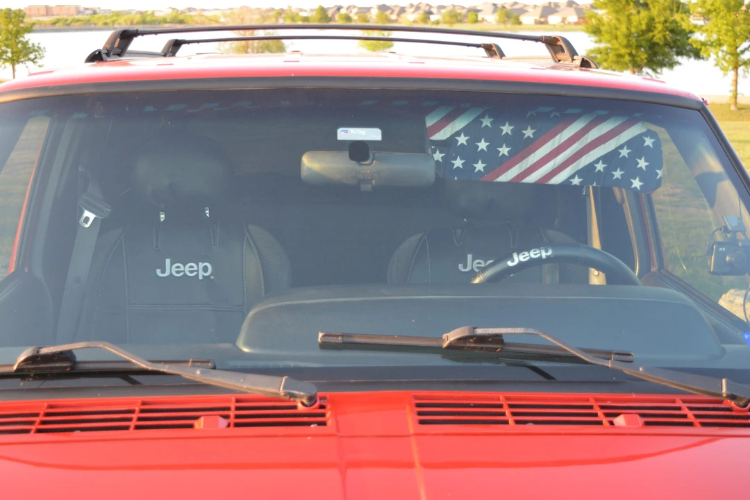 2000 Jeep XJ Cherokee - Image 15 of 31