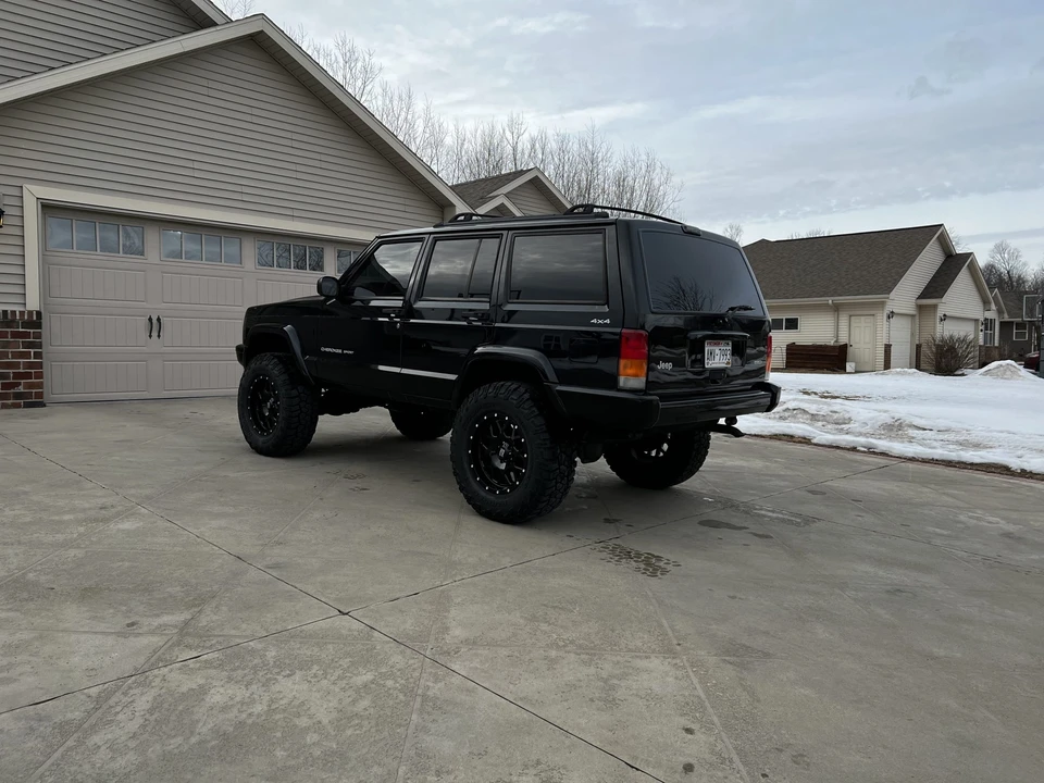 2000 Jeep XJ Cherokee - Image 21 of 31