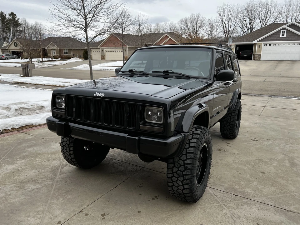 2000 Jeep XJ Cherokee - Image 17 of 31