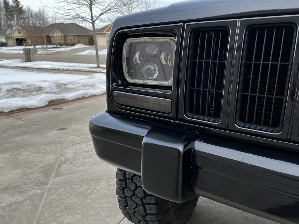 2000 Jeep XJ Cherokee - Image 26 of 31