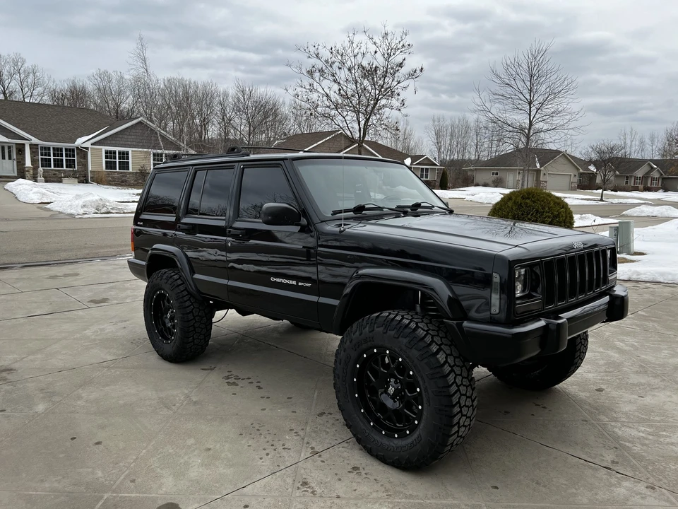 2000 Jeep XJ Cherokee - Image 8 of 31