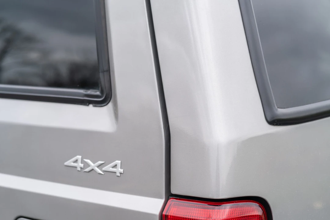 2000 Jeep XJ Cherokee - Image 31 of 31