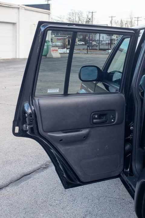 2000 Jeep XJ Cherokee - Image 29 of 31