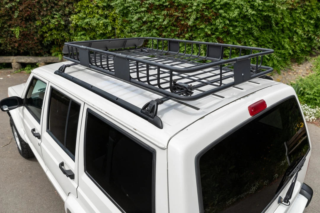 2000 Jeep XJ Cherokee - Image 20 of 31