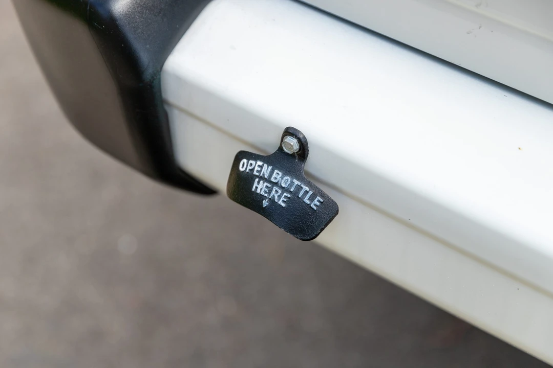 2000 Jeep XJ Cherokee - Image 25 of 31