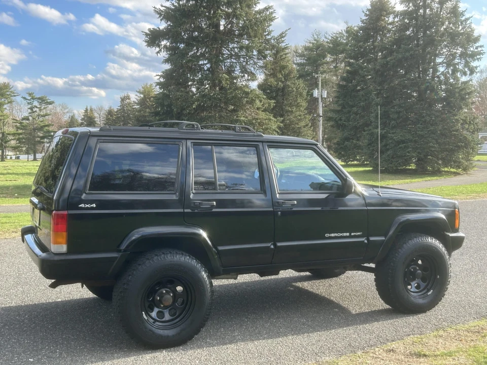 2000 Jeep XJ Cherokee - Image 21 of 31