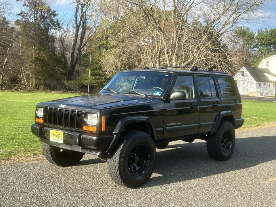 2000 Jeep XJ Cherokee - Image 3 of 31