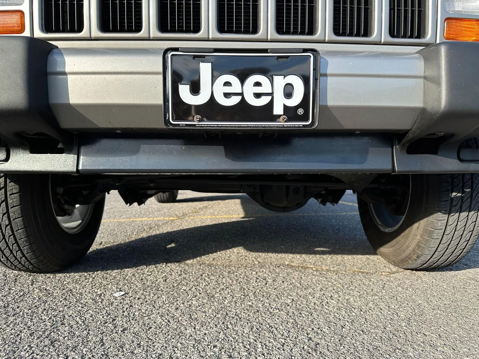 2000 Jeep XJ Cherokee - Image 28 of 31