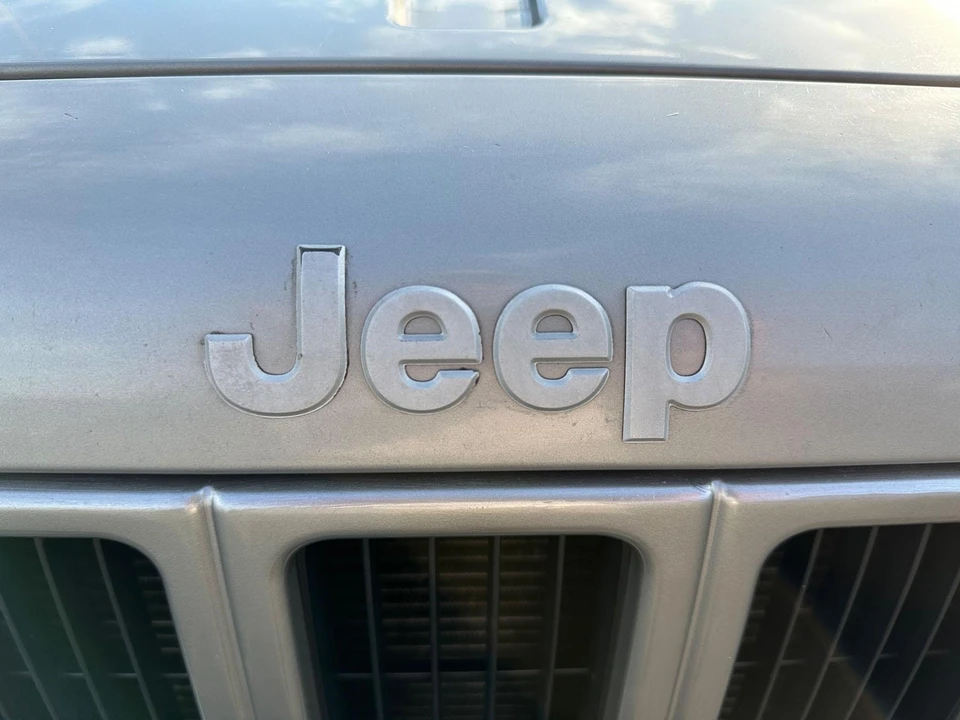 2000 Jeep XJ Cherokee - Image 27 of 31